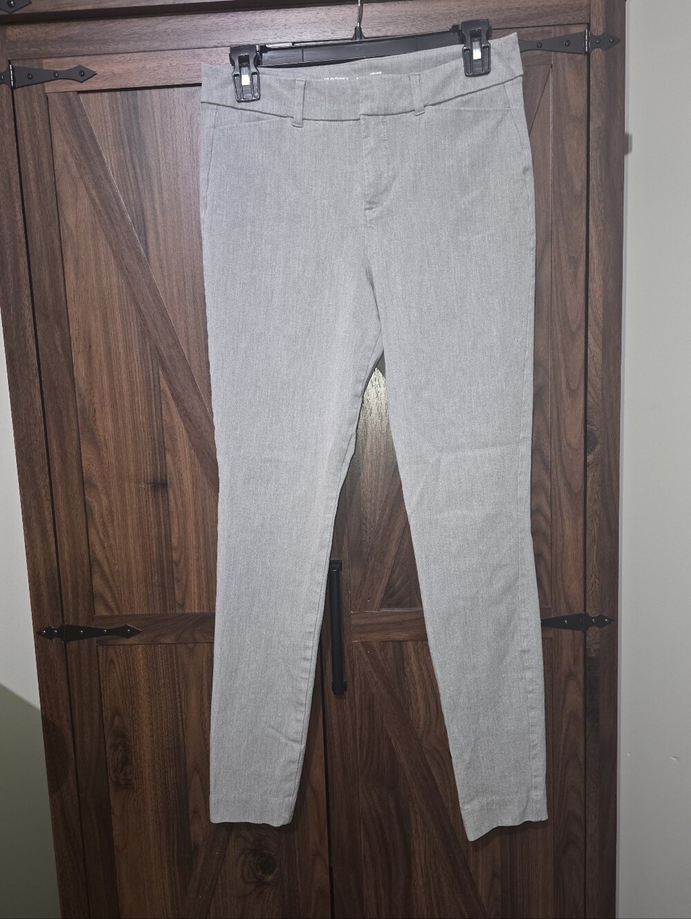 Women's Gray OLD NAVY High Rise Pixie Ankle Pants 6